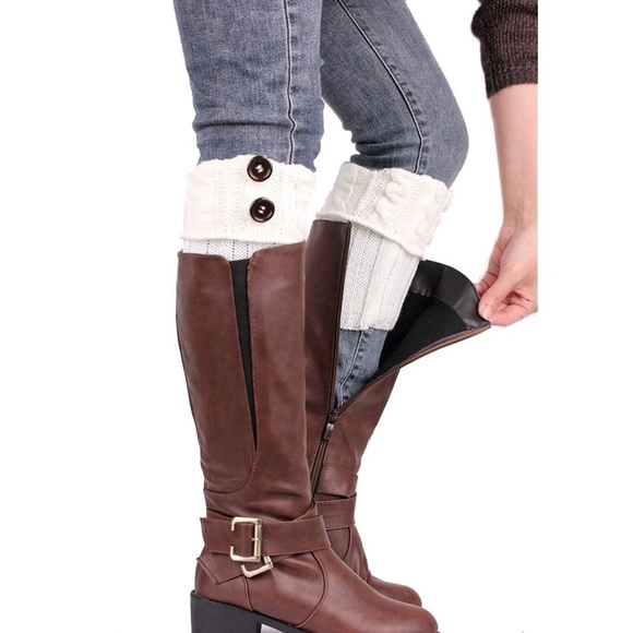 Warm Off White Knit Boot Cuff Button Leg Warmer - Picture 1 of 7